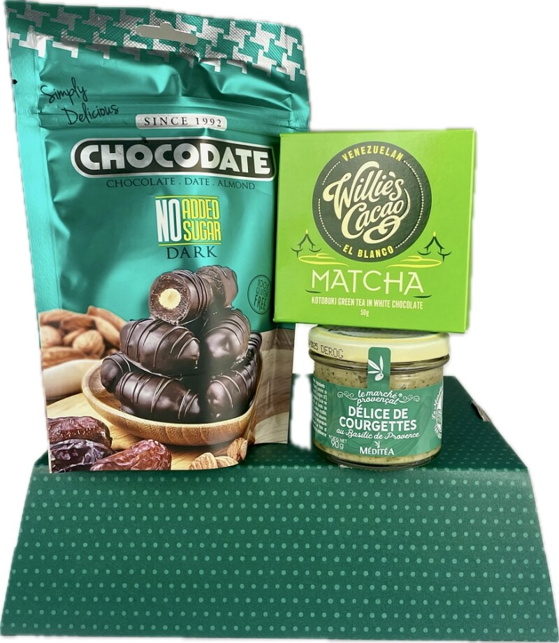 Macudas Darčeková sada čokoládových datlí a čaju Matcha