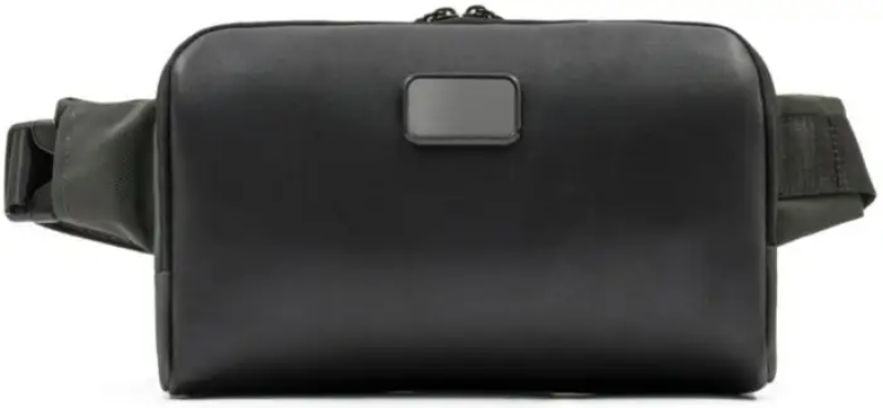 Udržitelná elegantní crossbody taška BrandCharger, černá