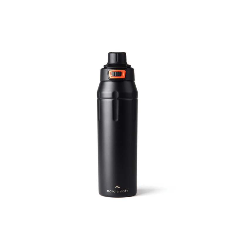 Uzamykatelná sportovní termoska Nordic Drift z RCS 750 ml, černá