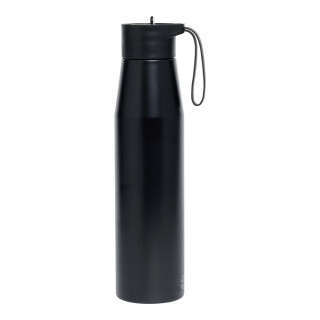Štýlová čierna fľaša na vodu s objemom 700 ml