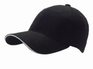 Trendy kšiltovka se sendvičovým kšiltem, černá